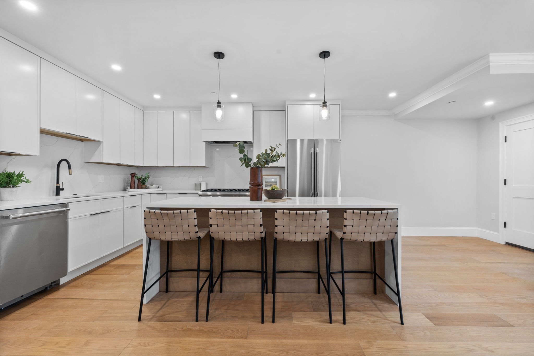 667 Tremont Street Unit 1, South End, Boston, MA 02118 - Image 10
