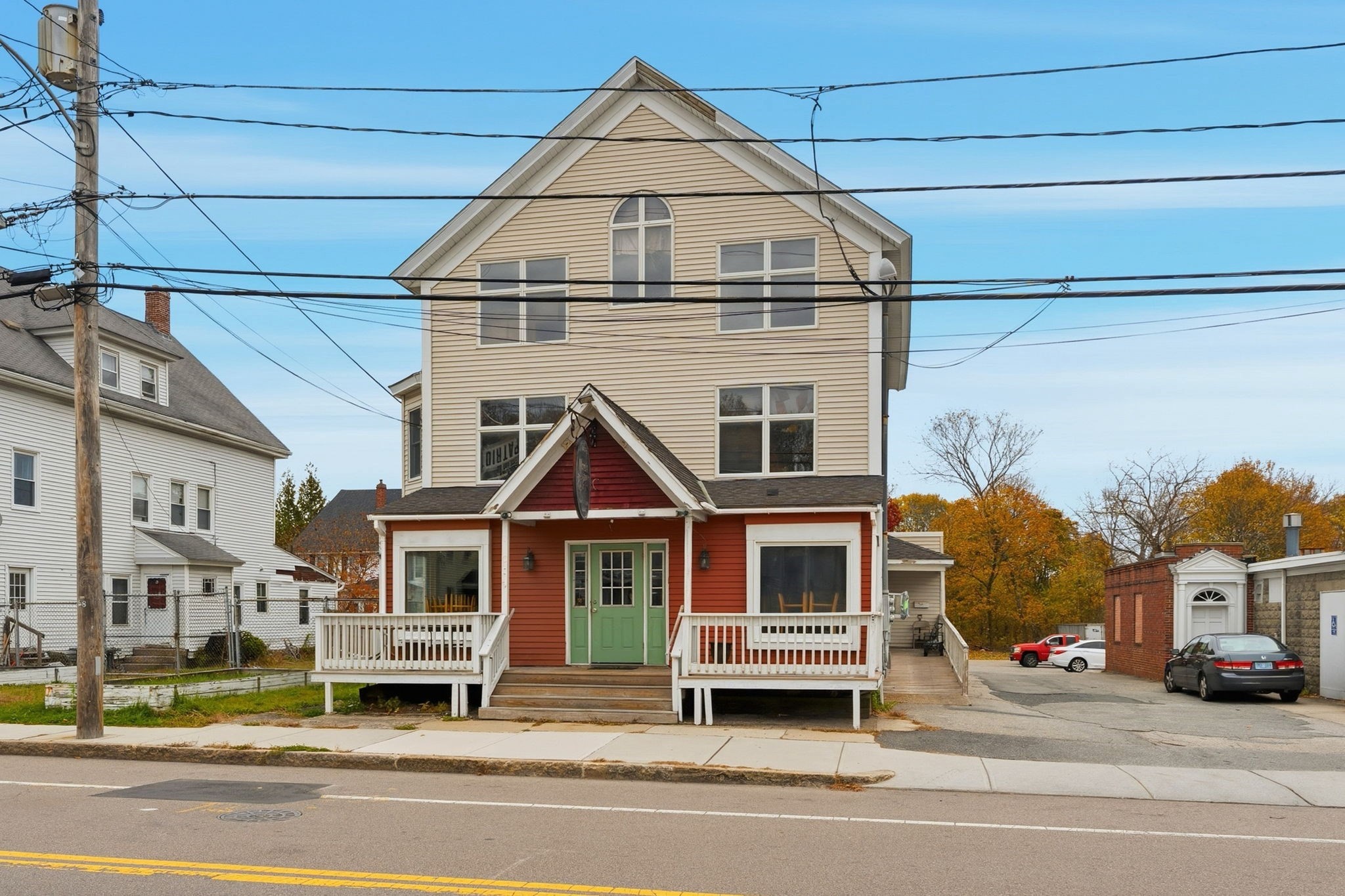 307 N Main St, Uxbridge, MA 01569 - Image 1