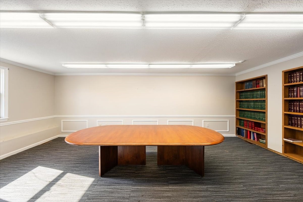 150 Westford, Tyngsborough, MA 01879 - Image 21