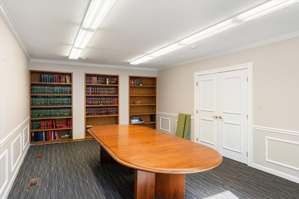 150 Westford, Tyngsborough, MA 01879 - Image 23