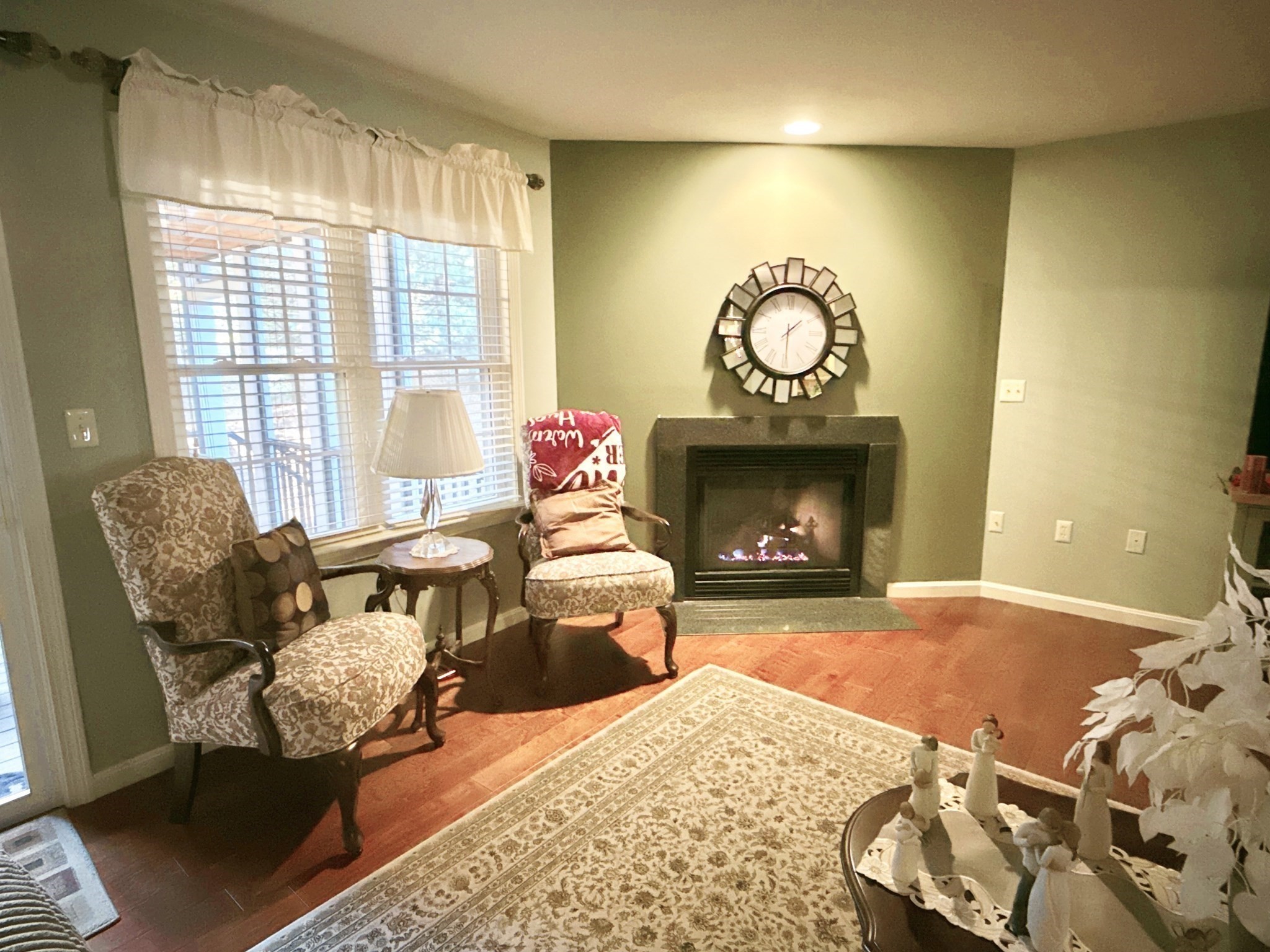 48 Belgian Way Unit 48, Fitchburg, MA 01420 - Image 9