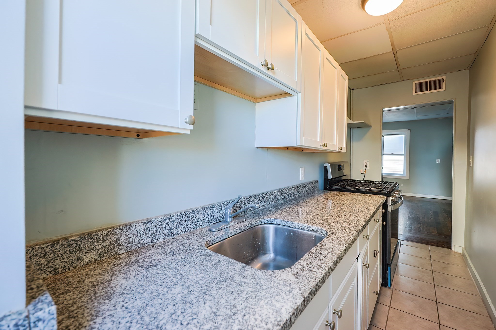 764 Plymouth Ave, Fall River, MA 02721 - Image 10