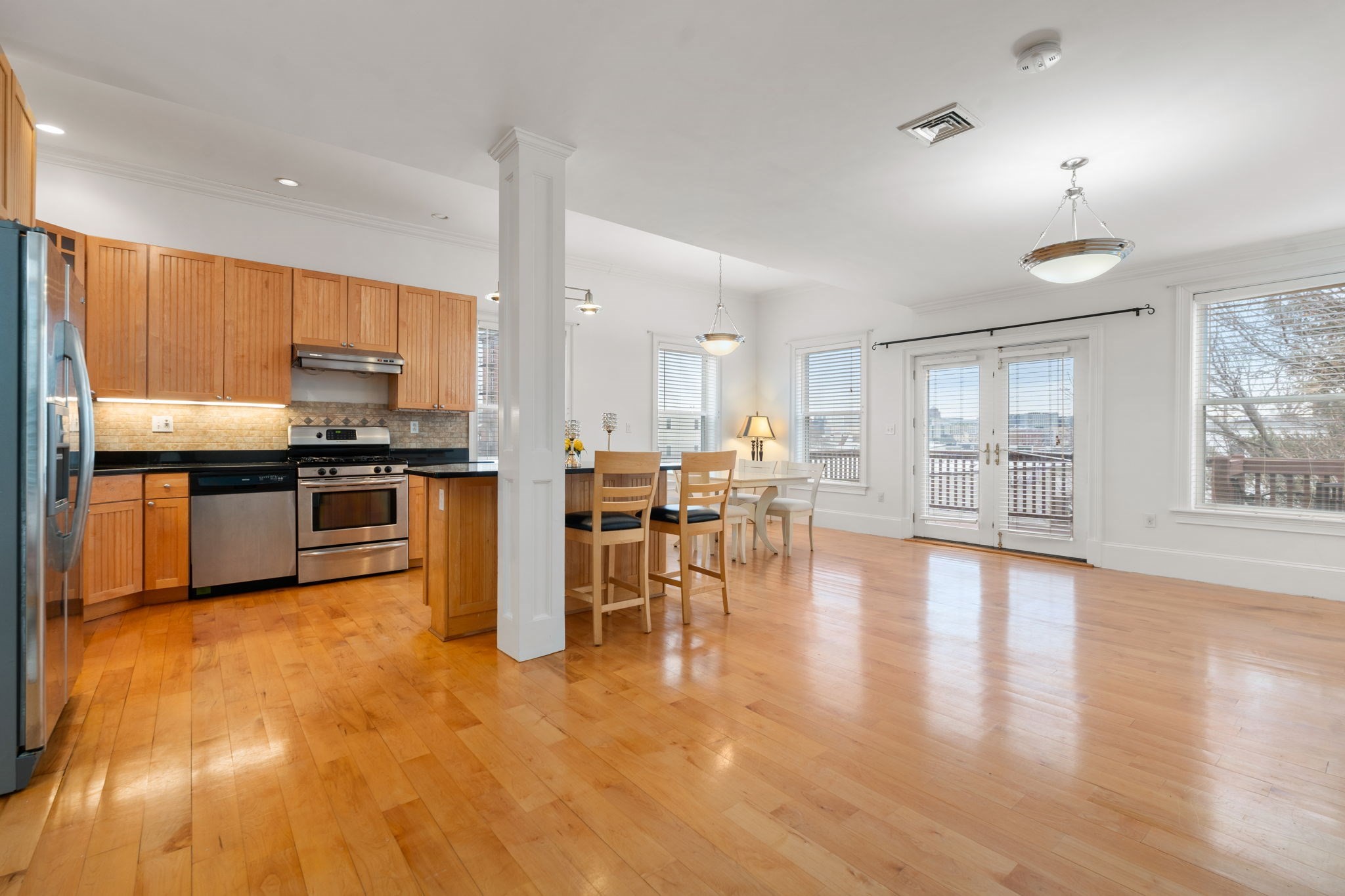714 E 4th St Unit 3, South Boston, Boston, MA 02127