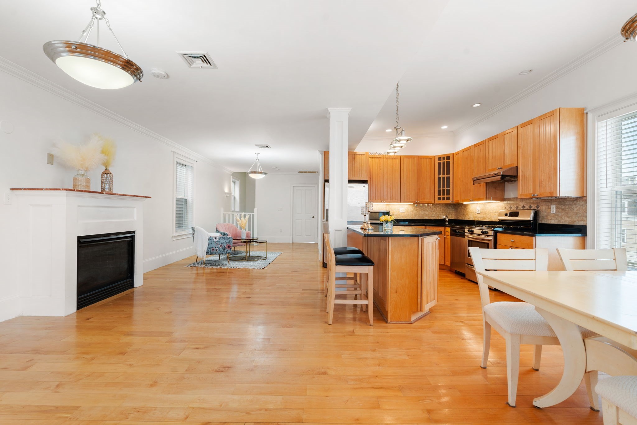 714 E 4th St Unit 3, South Boston, Boston, MA 02127 - Image 3