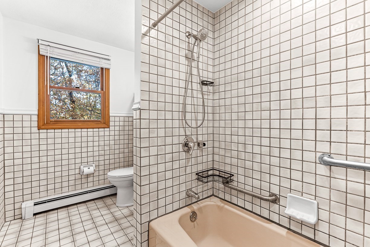 25 Murdoch Rd, Stoneham, MA 02180 - Image 14