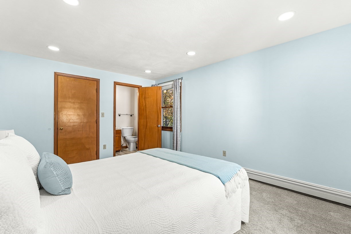 25 Murdoch Rd, Stoneham, MA 02180 - Image 17