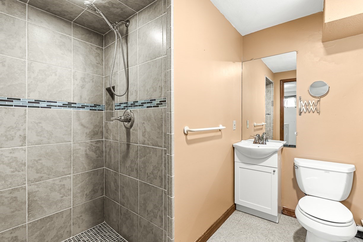 25 Murdoch Rd, Stoneham, MA 02180 - Image 28