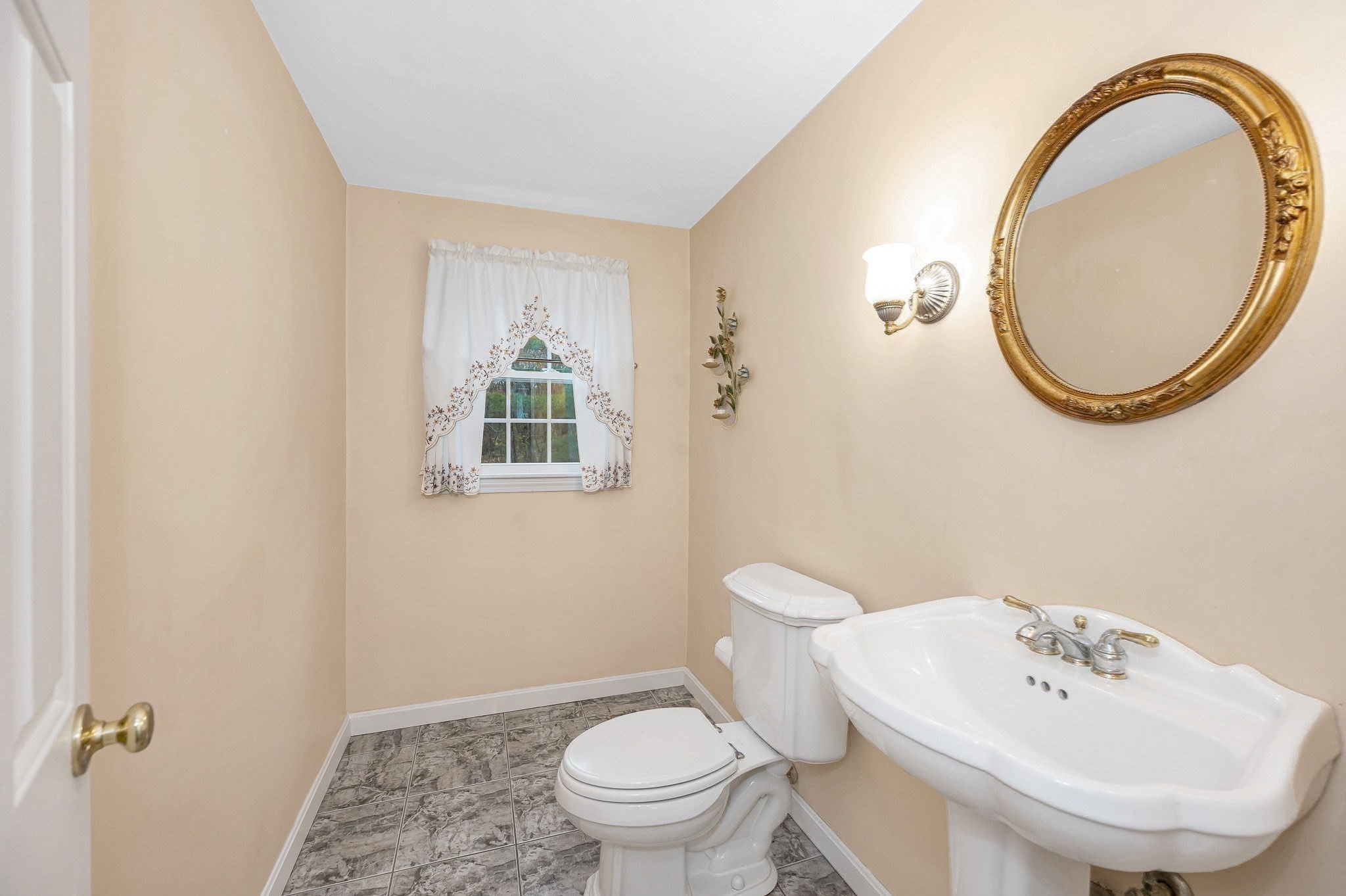 24 Perley Ave, Peabody, MA 01960 - Image 15