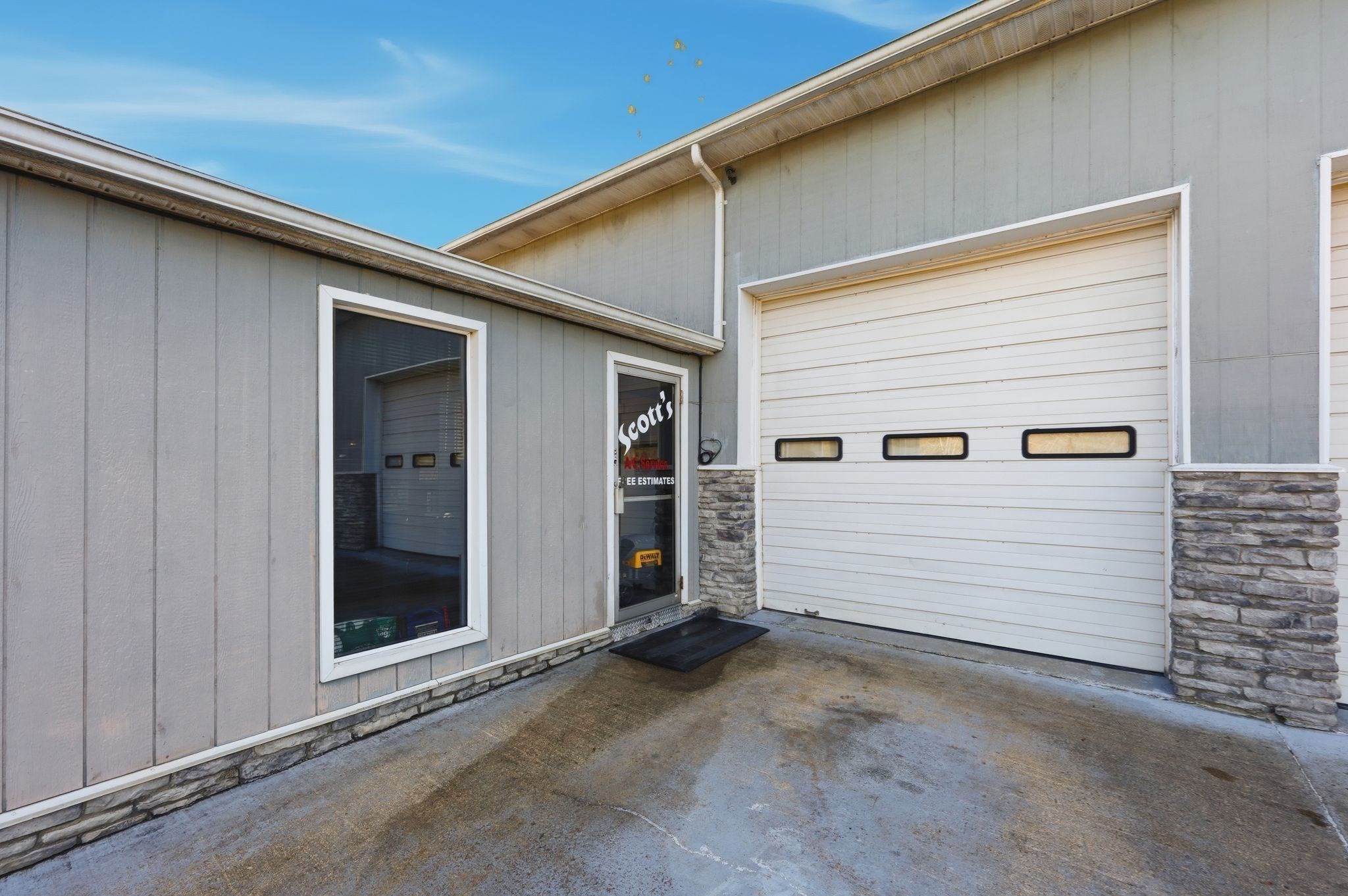 118 W Main St, Ware, MA 01082 - Image 10