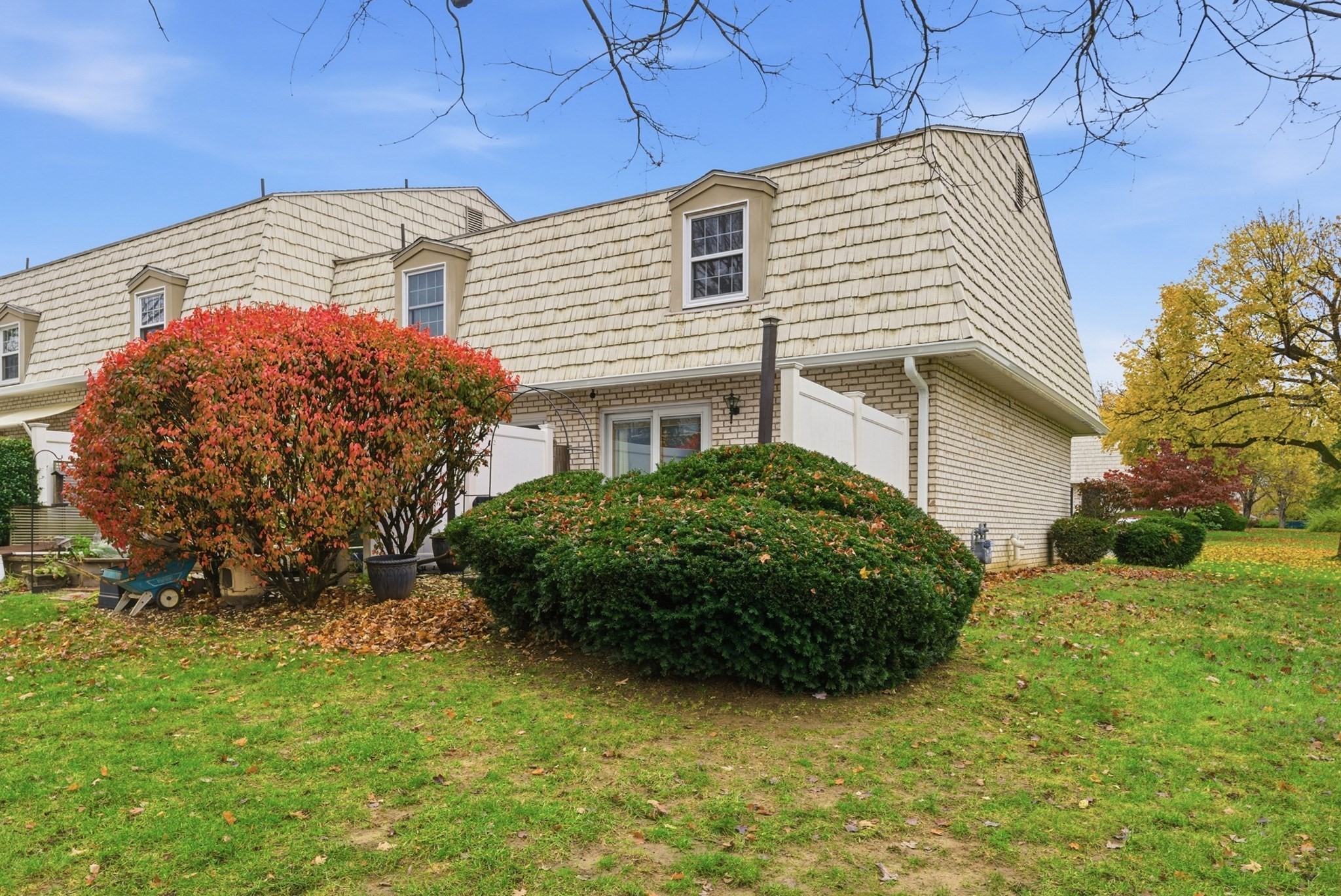 72 Plantation Drive Unit 72, Agawam, MA 01001 - Image 31