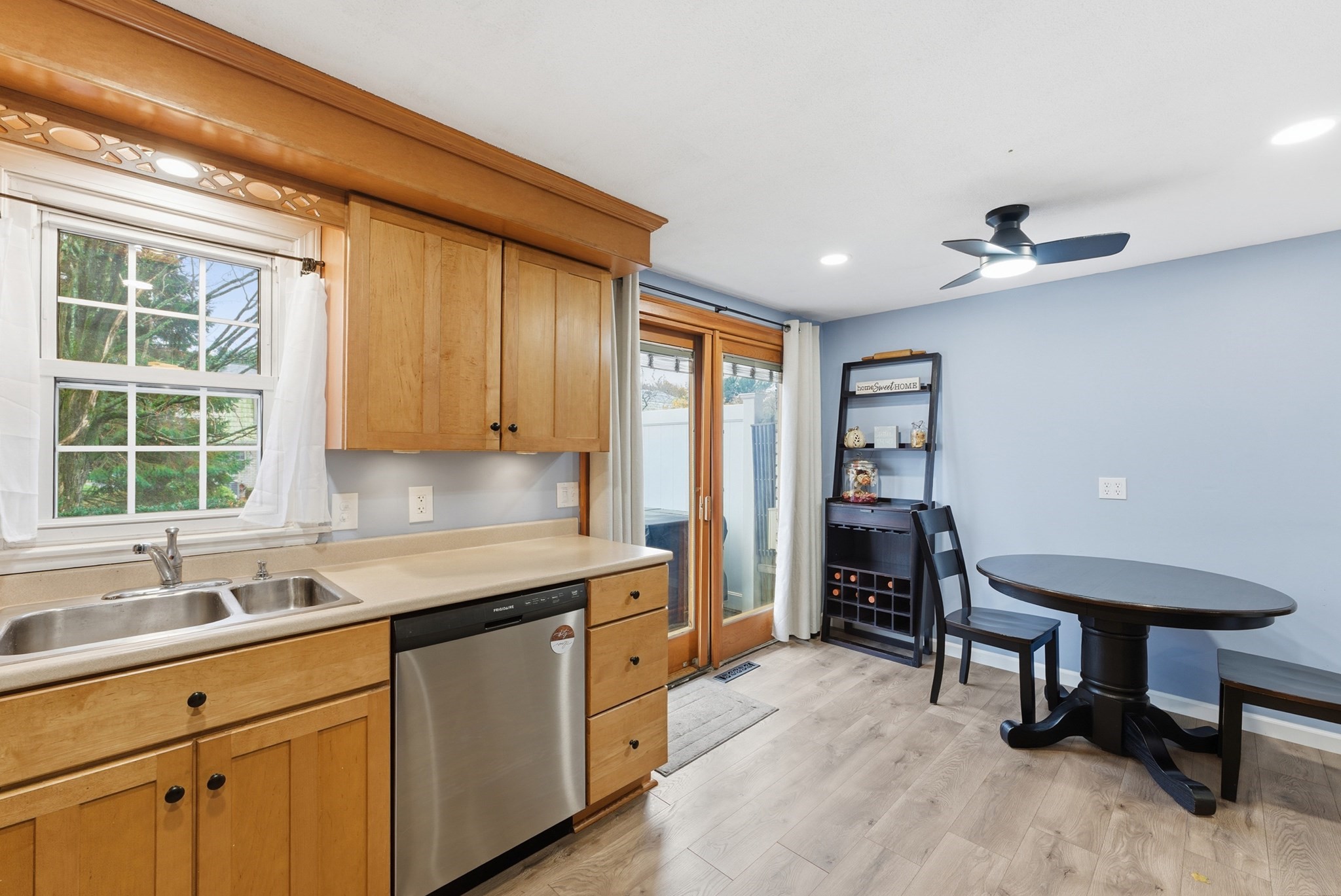 72 Plantation Drive Unit 72, Agawam, MA 01001 - Image 8