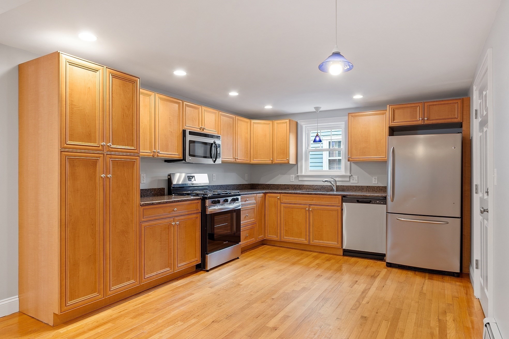 40 Essex St Unit 2, Salem, MA 01970 - Image 11