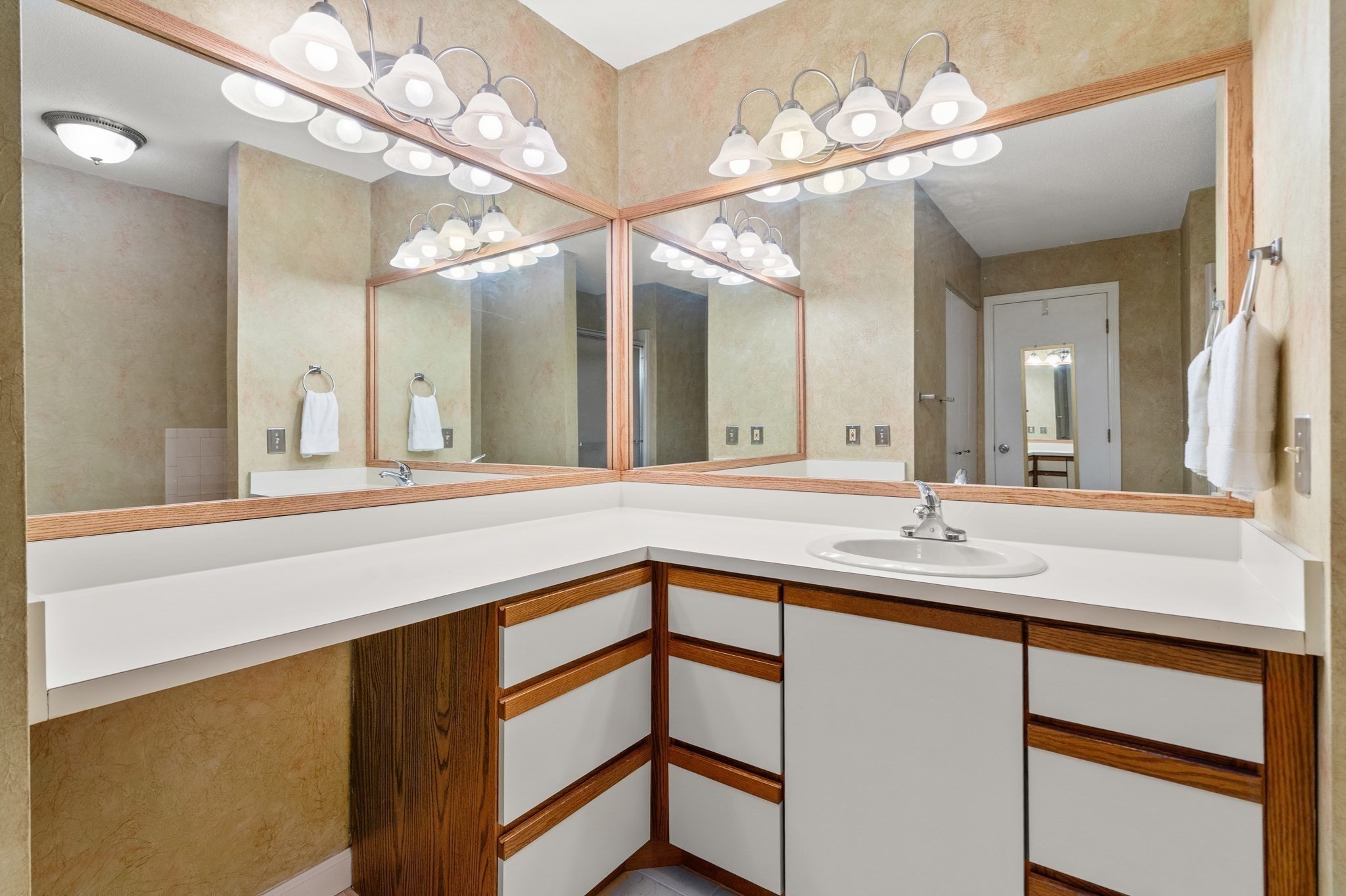 84 Chapin Greene Drive Unit 84, Ludlow, MA 01056 - Image 19