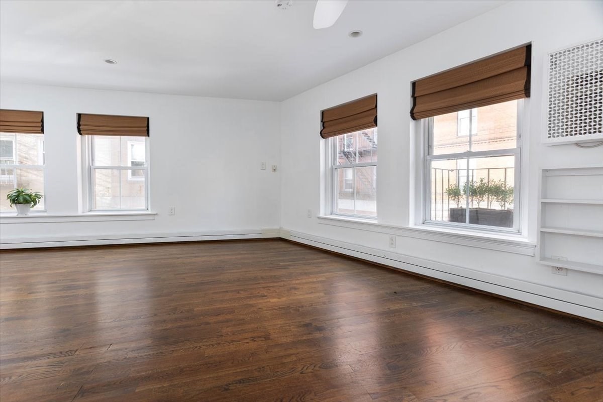 21 Moon Unit 2, North End, Boston, MA 02113 - Image 13