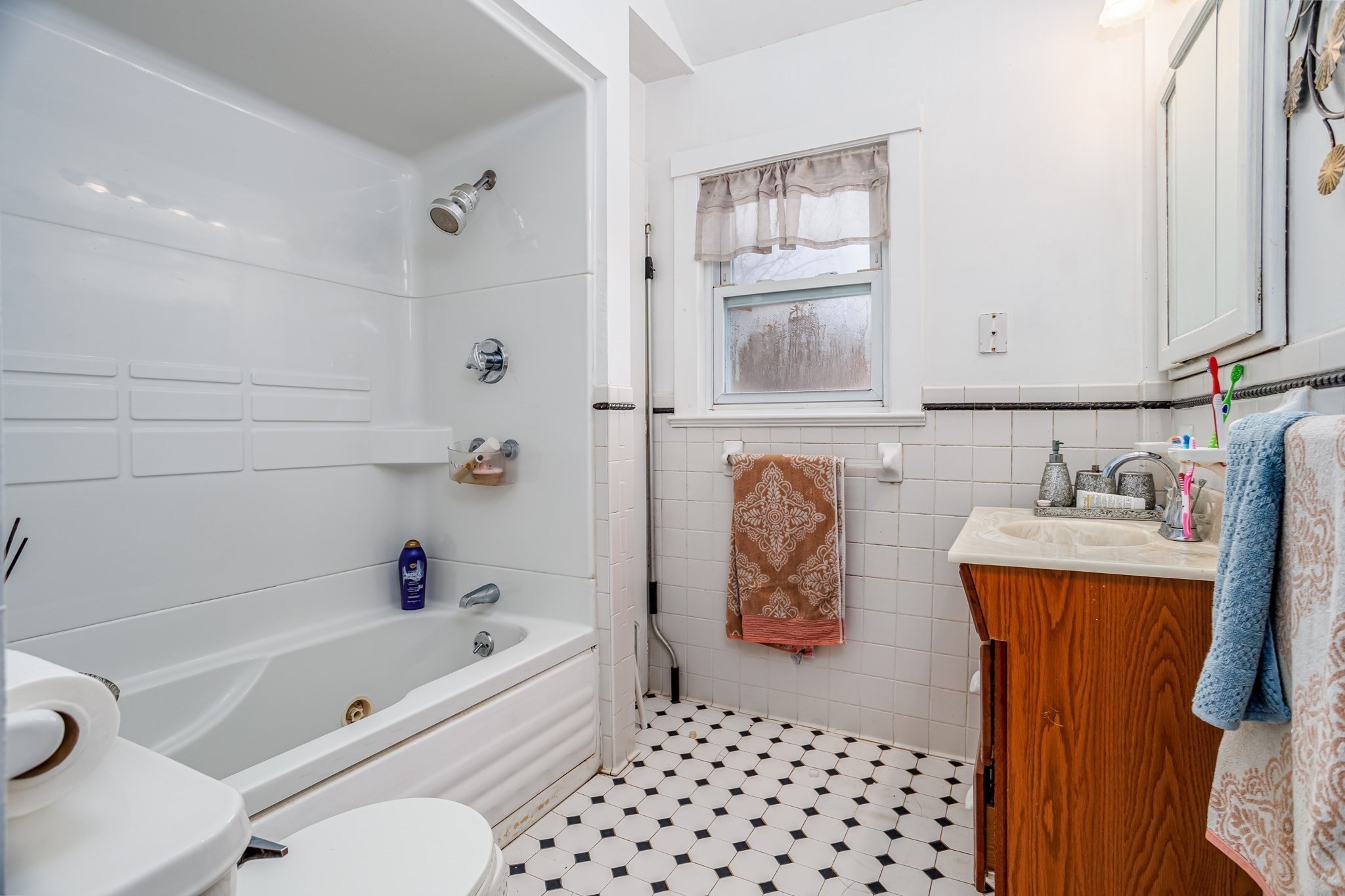 130 Purchase St, Milford, MA 01757 - Image 21