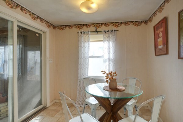 42 Lantern Ln, Burlington, MA 01803 - Image 11