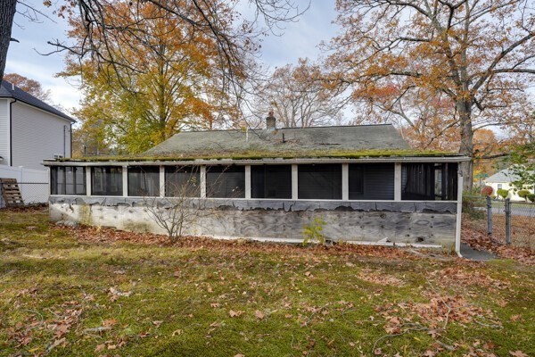 42 Lantern Ln, Burlington, MA 01803 - Image 18