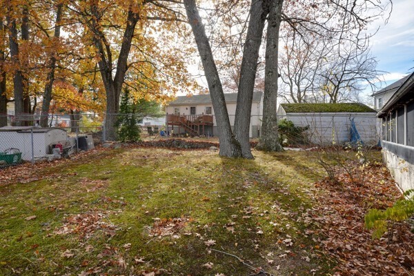 42 Lantern Ln, Burlington, MA 01803 - Image 4