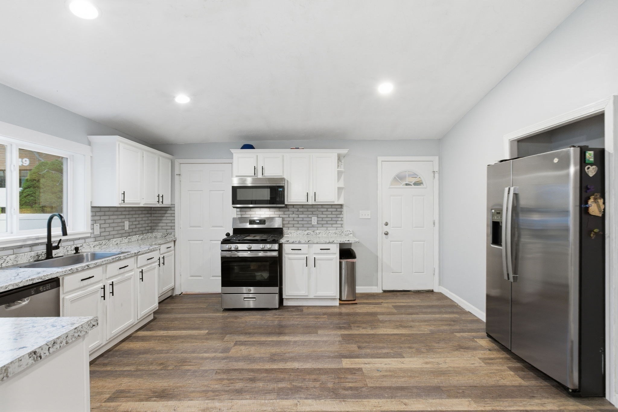 53 James St, Worcester, MA 01603 - Image 2