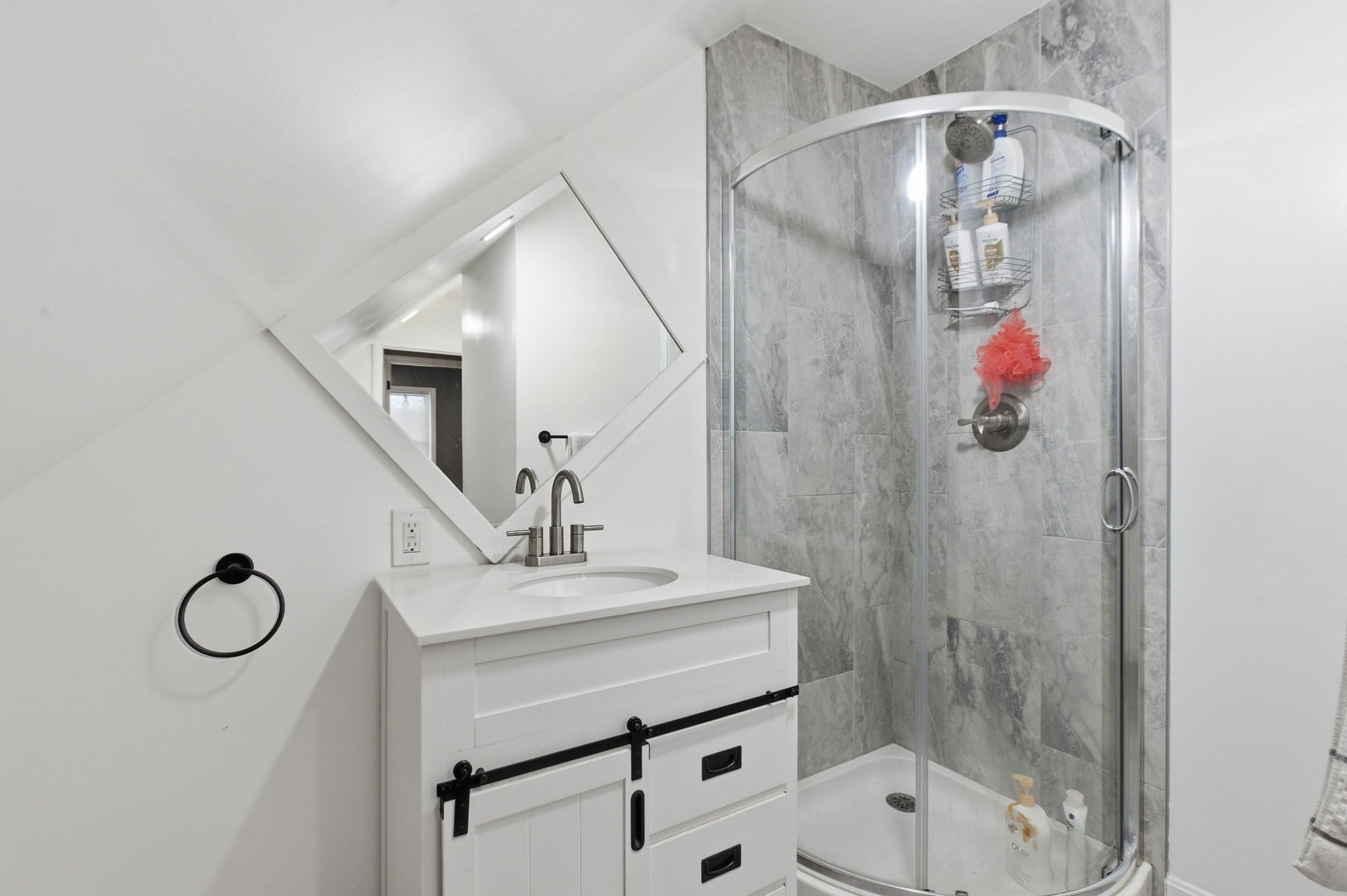 53 James St, Worcester, MA 01603 - Image 18