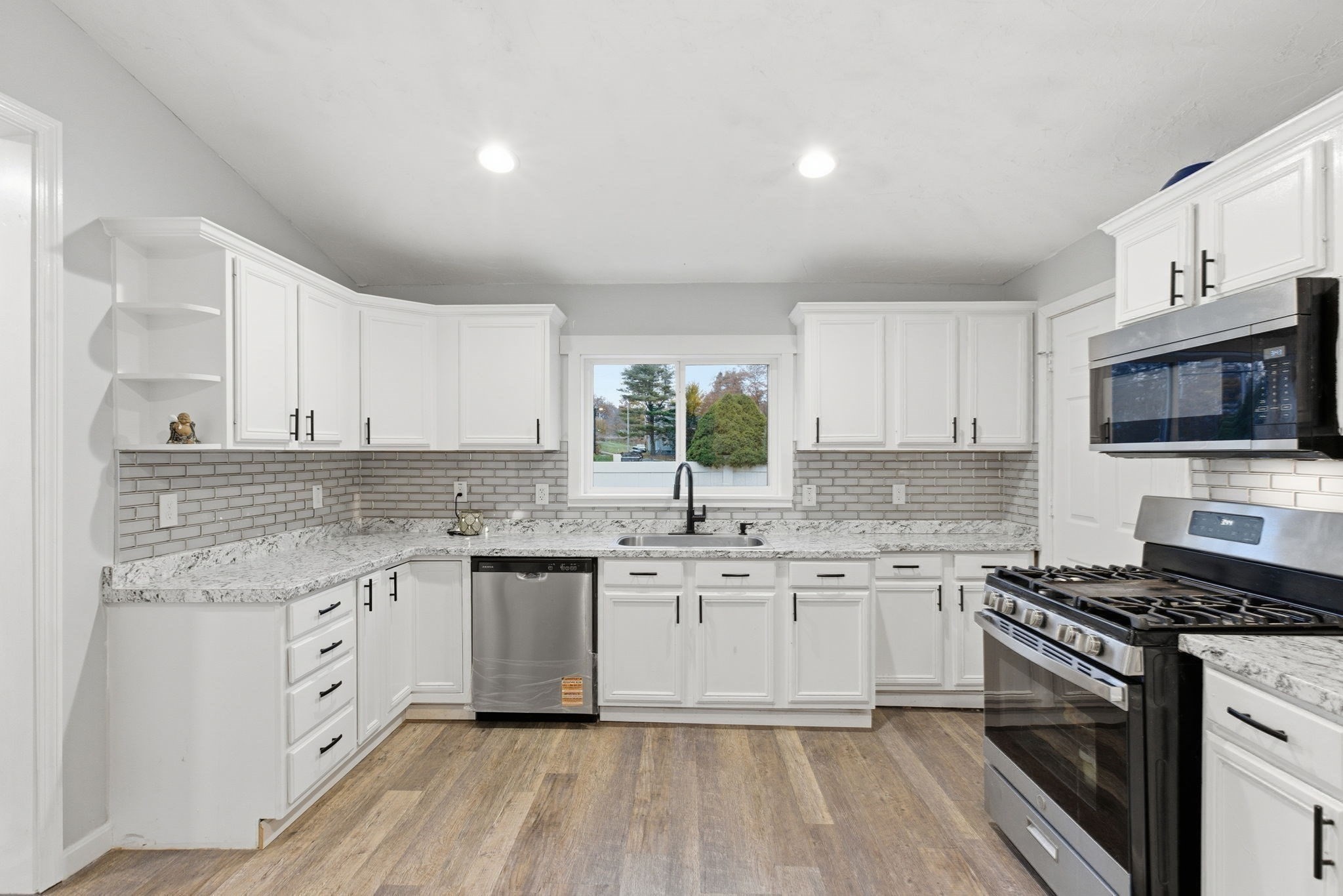 53 James St, Worcester, MA 01603 - Image 3