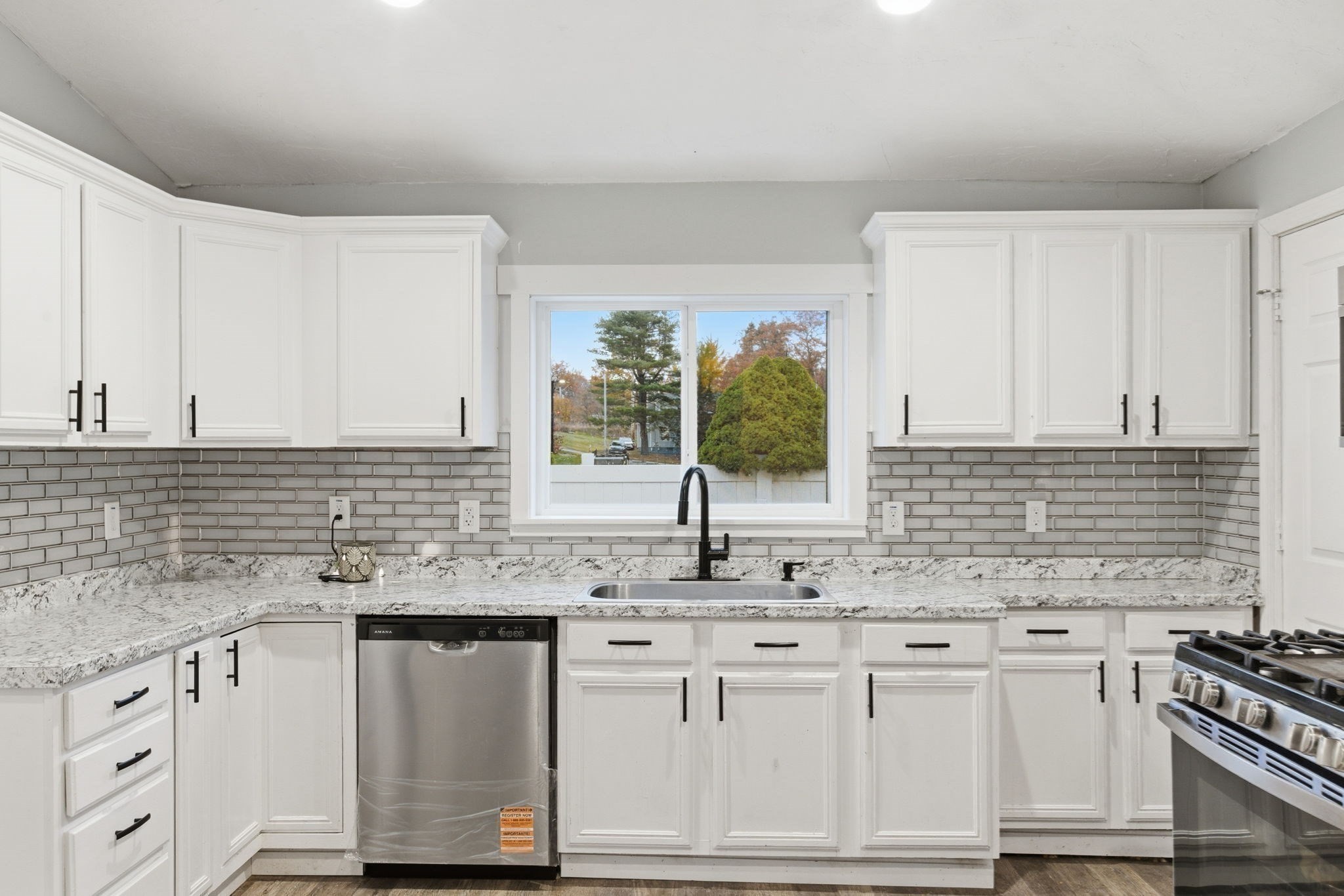 53 James St, Worcester, MA 01603 - Image 4