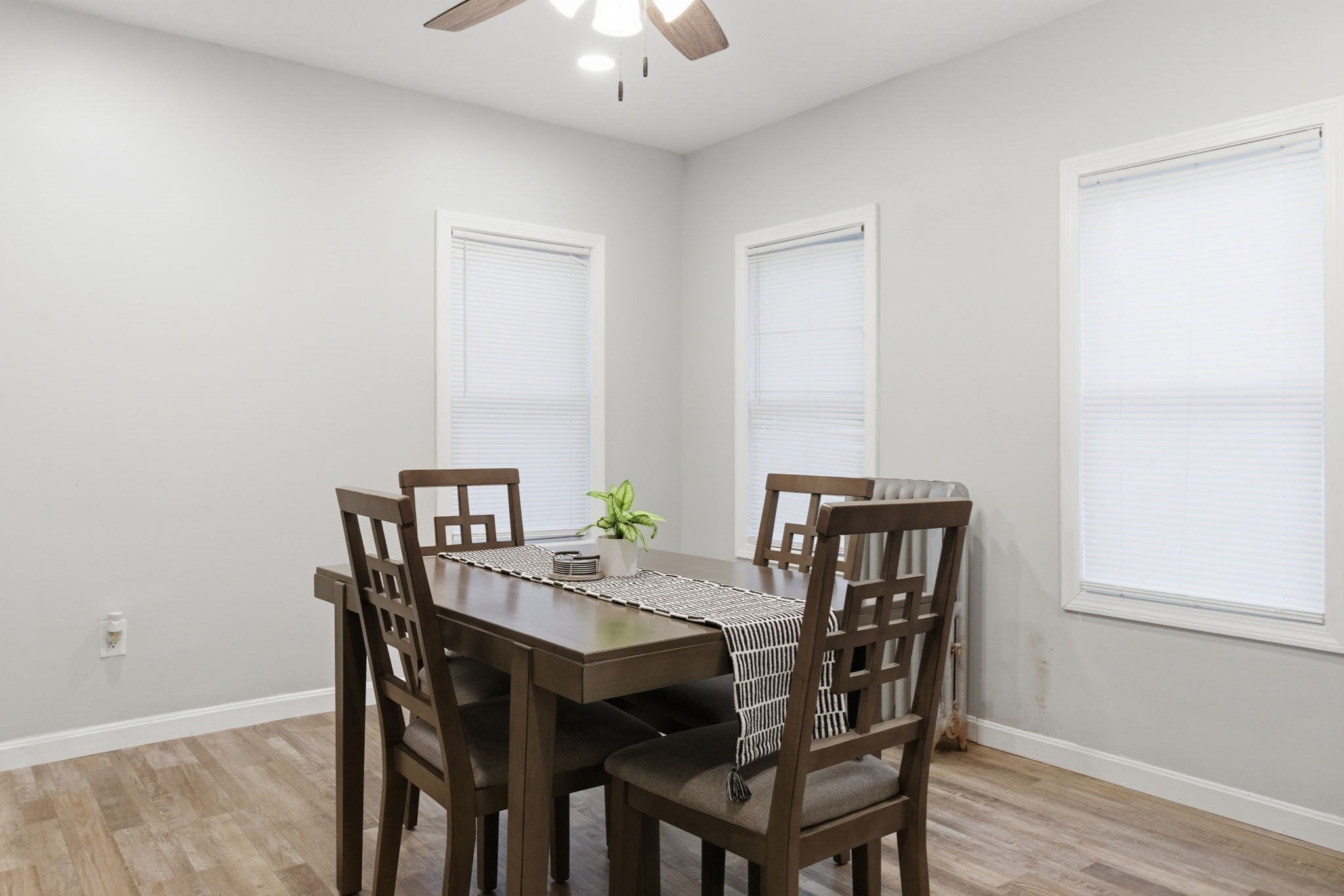 53 James St, Worcester, MA 01603 - Image 9