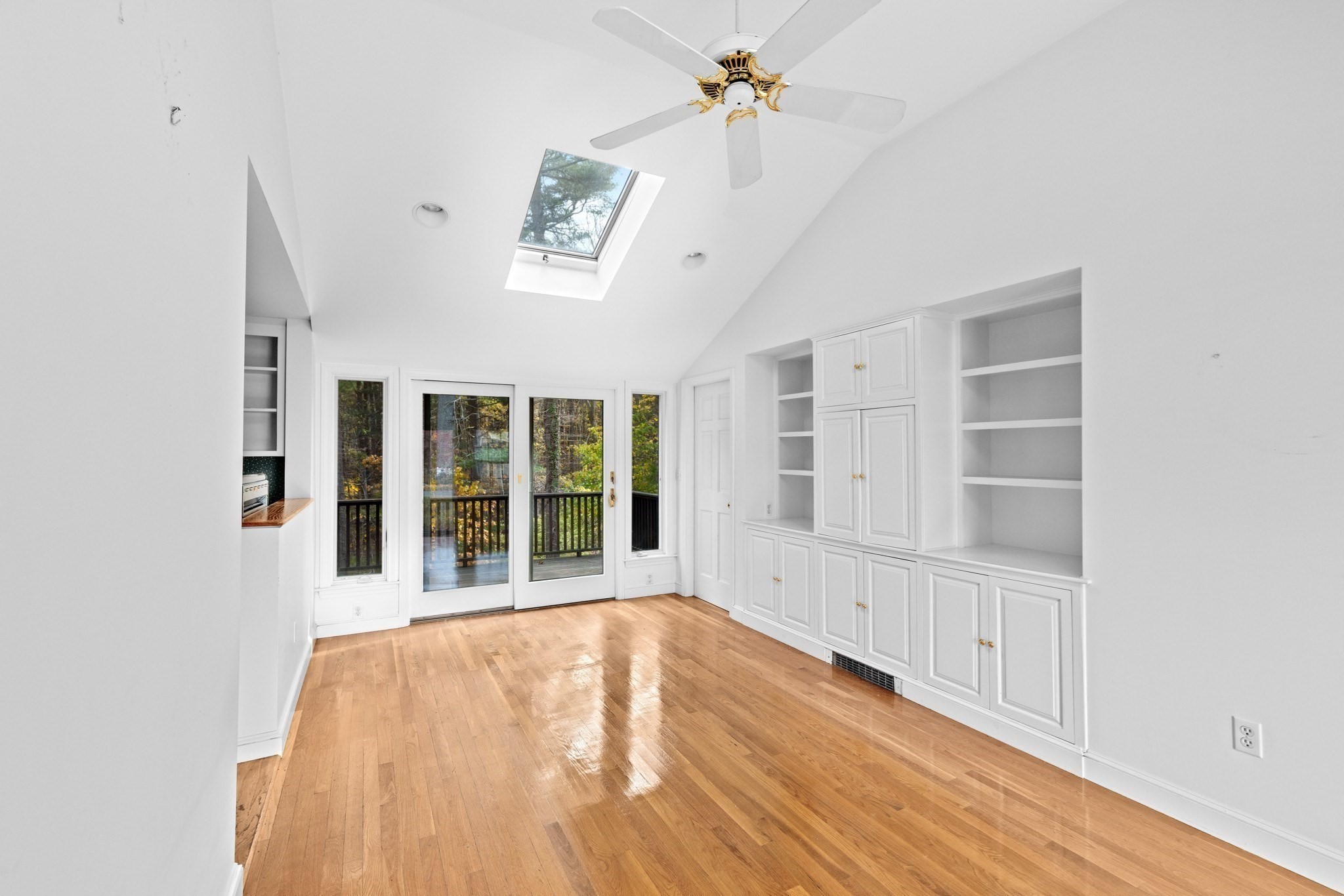 15 Pioneer Rd, Hingham, MA 02043 - Image 3