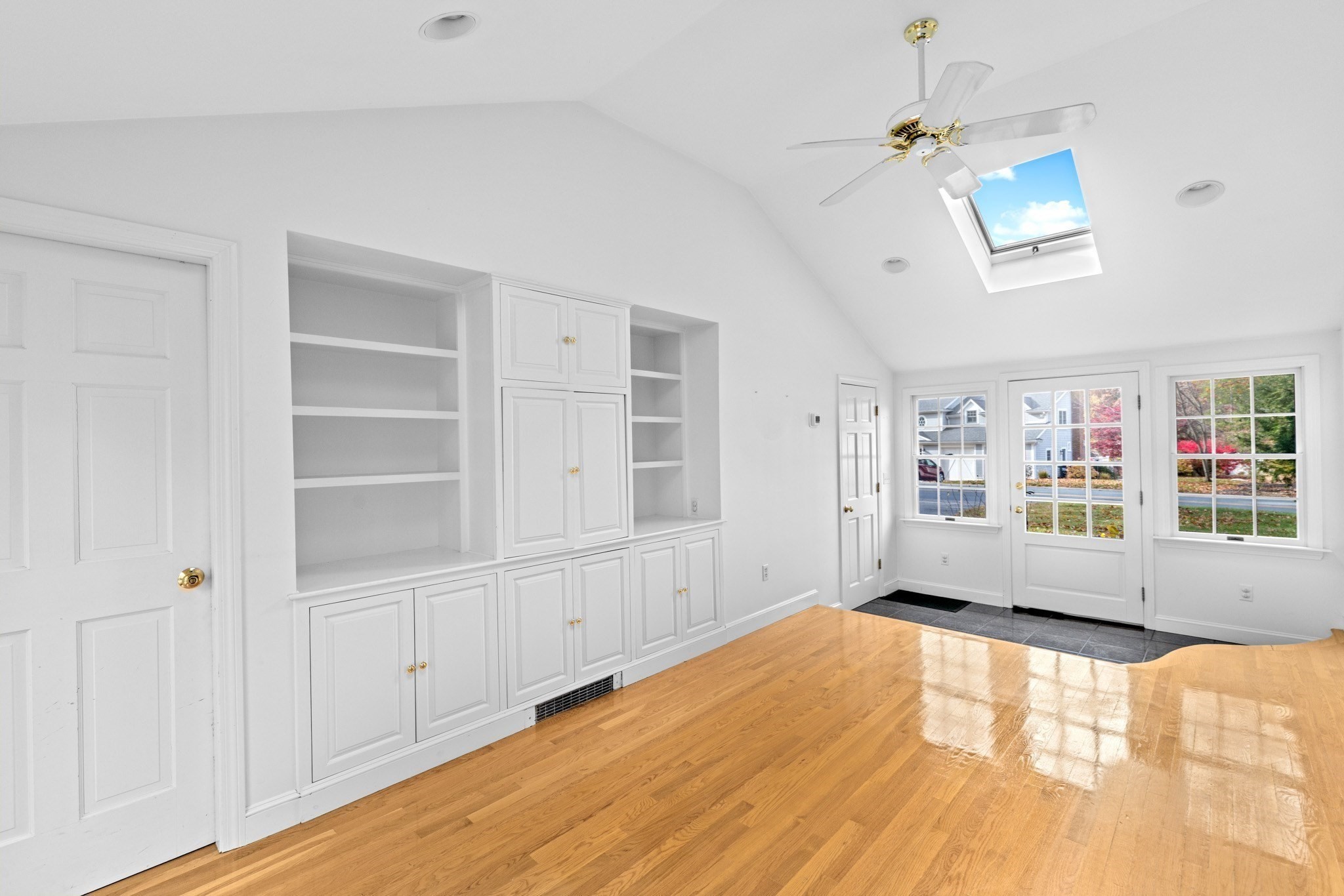 15 Pioneer Rd, Hingham, MA 02043 - Image 4