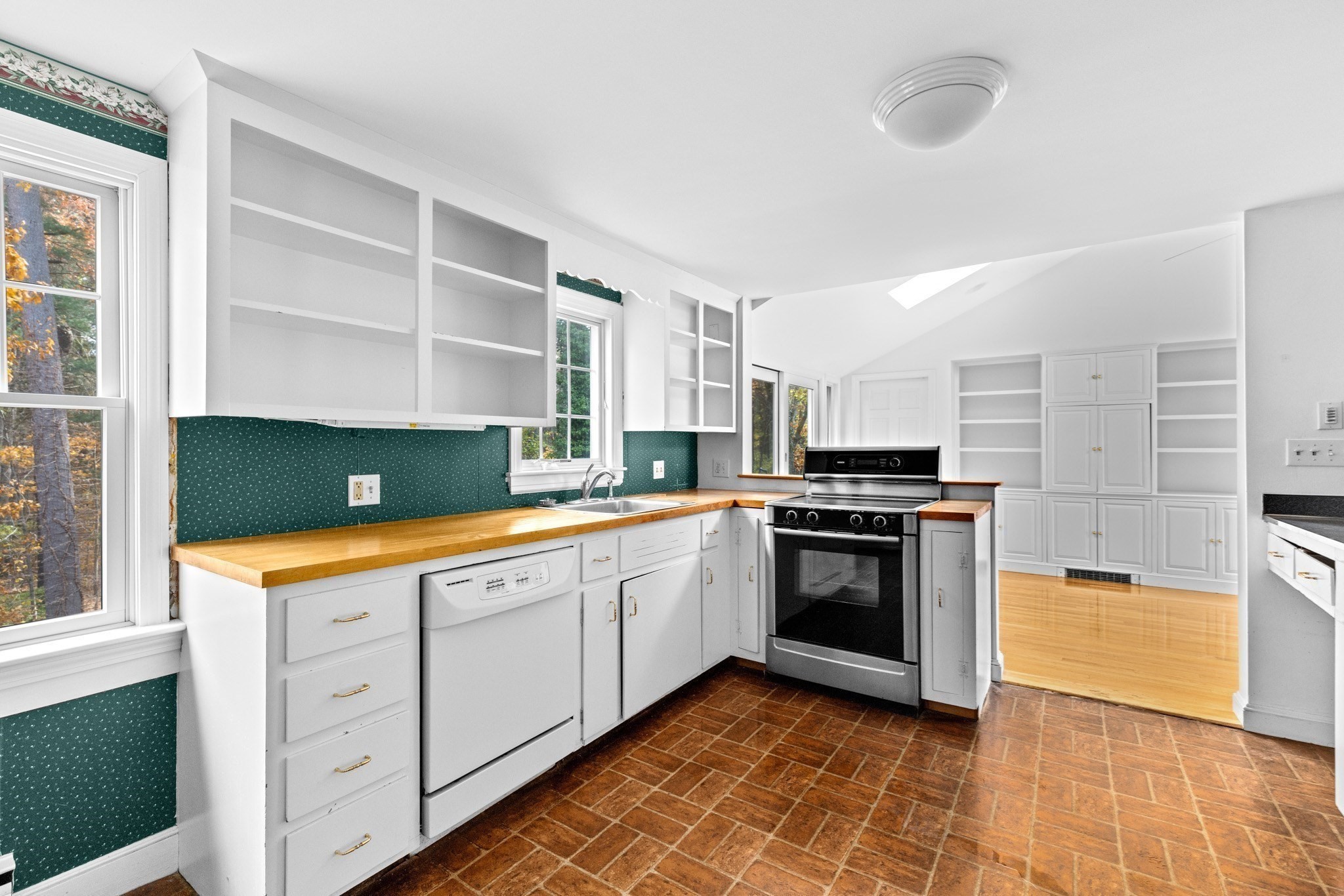 15 Pioneer Rd, Hingham, MA 02043 - Image 7