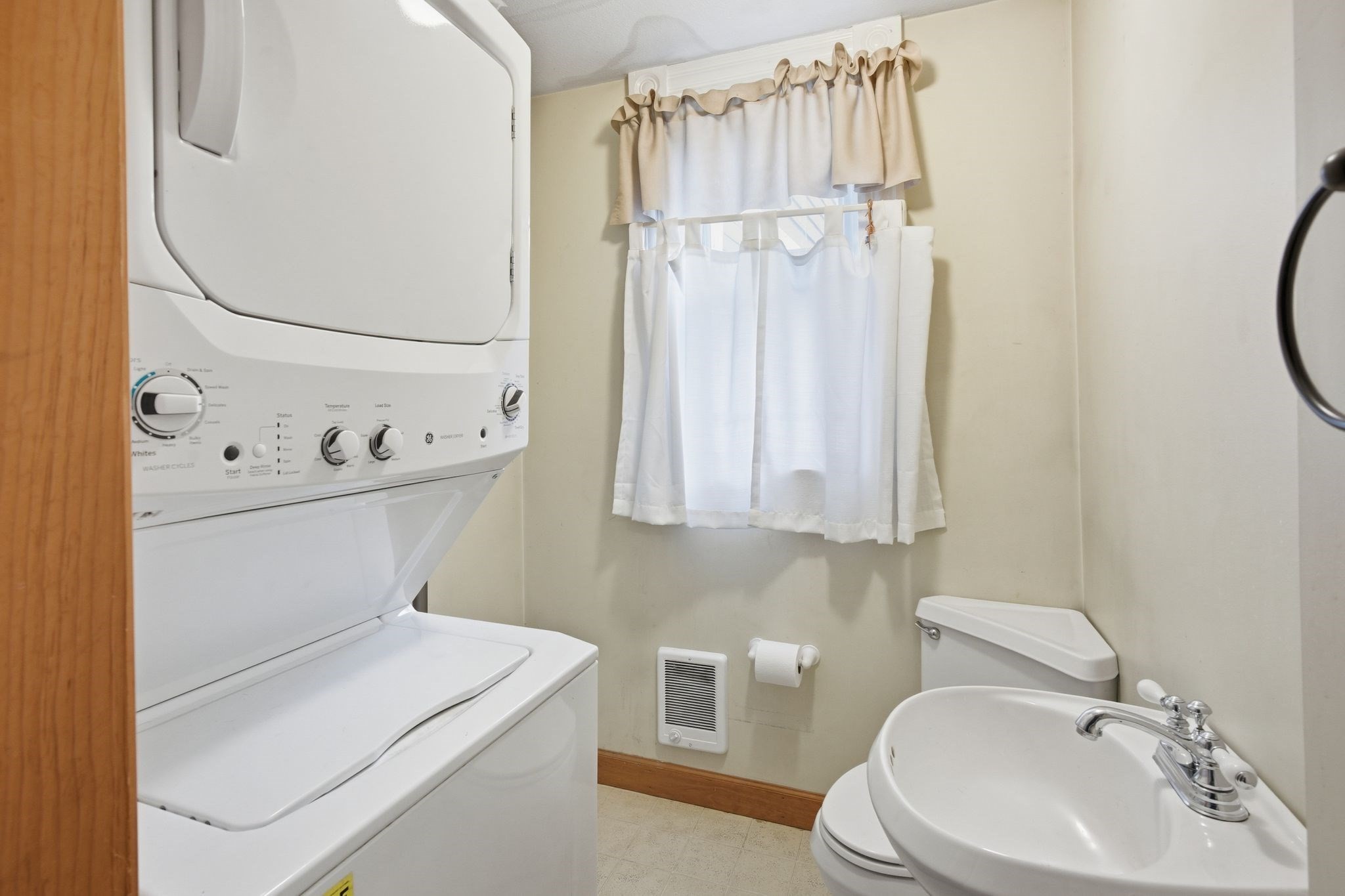 50 Bardwell, South Hadley, MA 01075 - Image 14