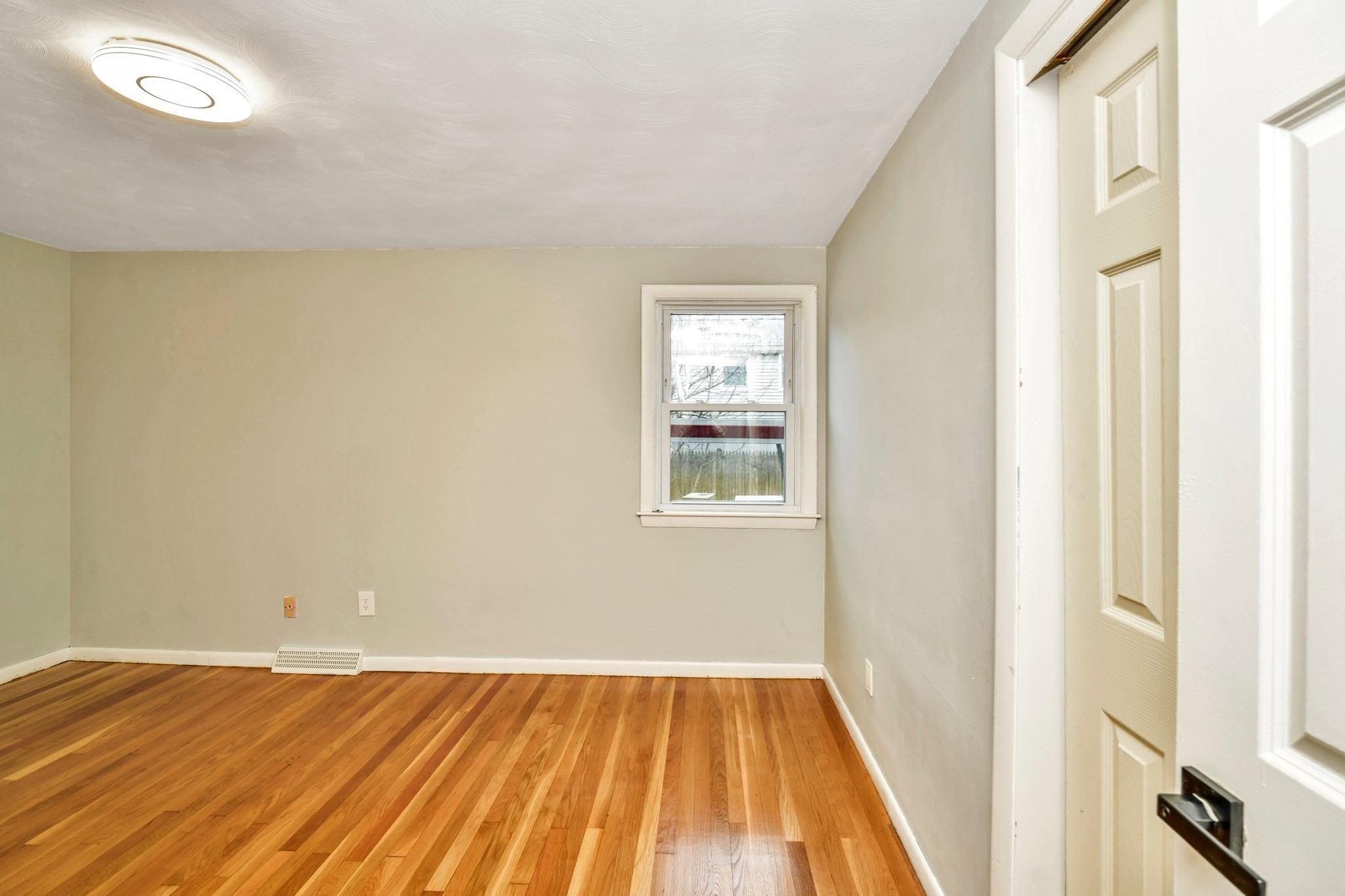 16 Prospect St, Hyde Park, Boston, MA 02136 - Image 12