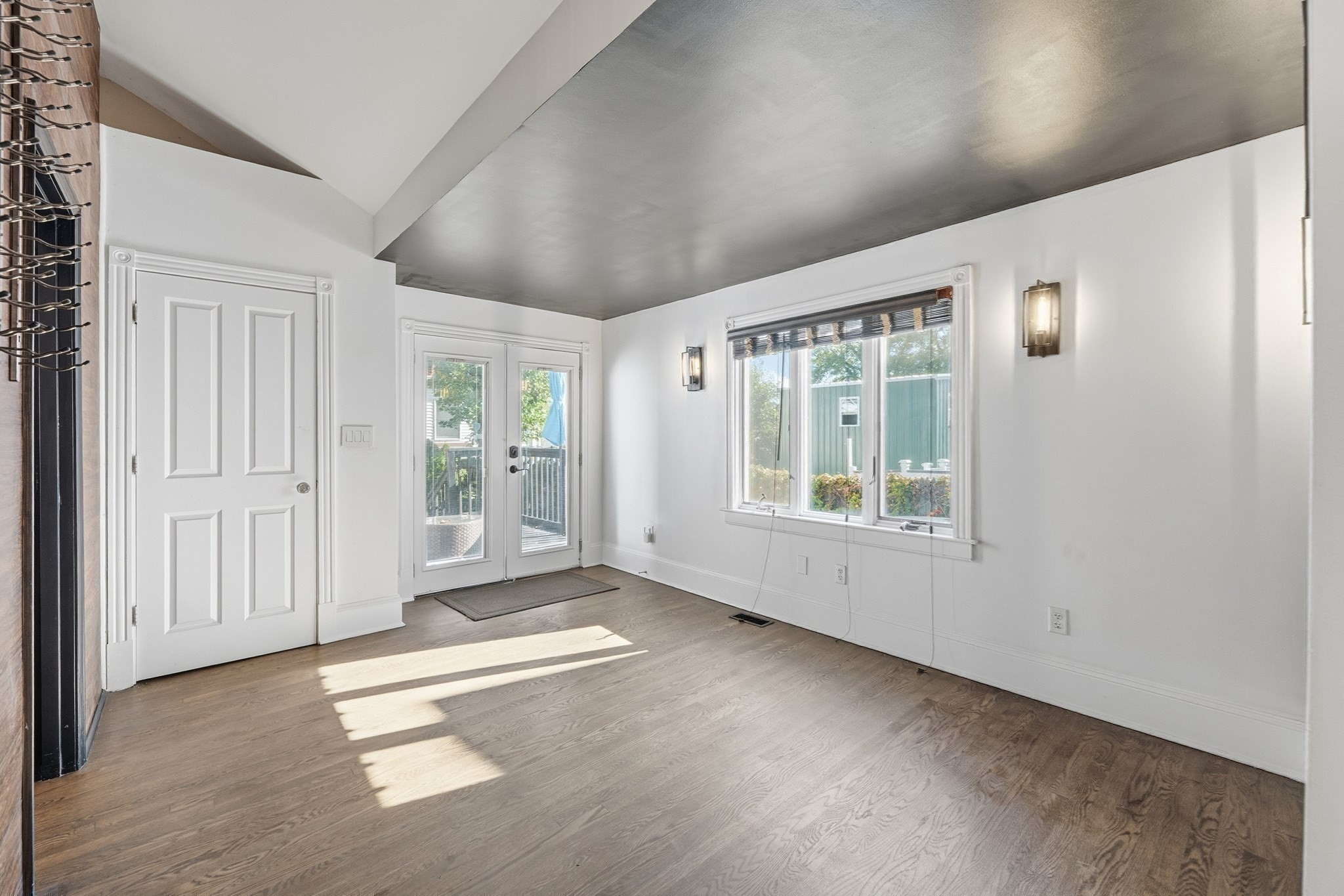 22 Spring St, Everett, MA 02149 - Image 15