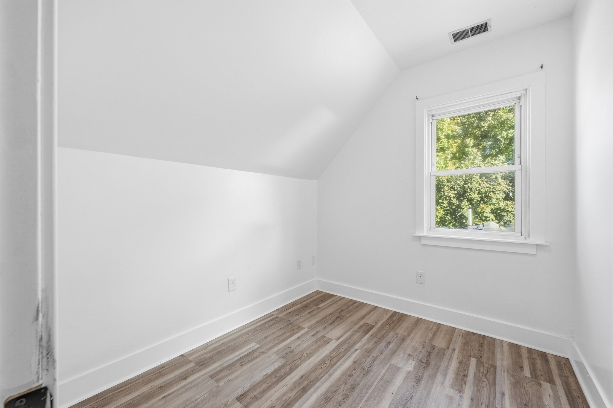 22 Spring St, Everett, MA 02149 - Image 23