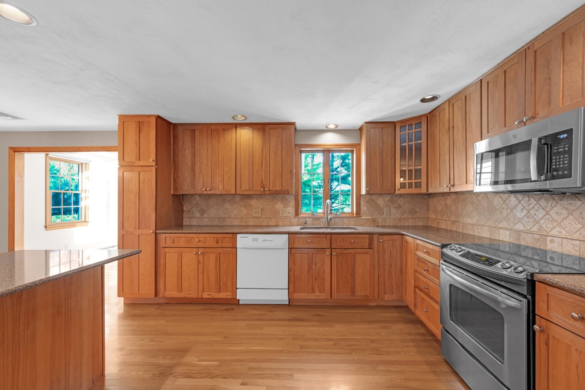 59 Indian Meadow Dr, Northborough, MA 01532 - Image 11