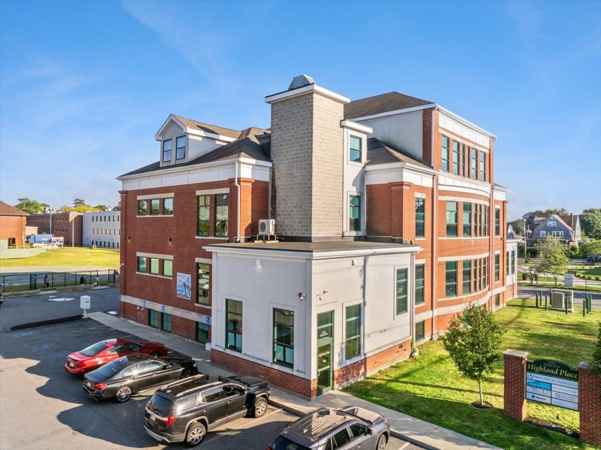 1151 Robeson St Unit 2, Fall River, MA 02720 - Image 2