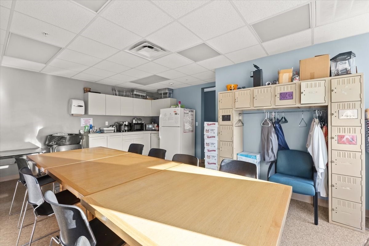 1151 Robeson St Unit 2, Fall River, MA 02720 - Image 38