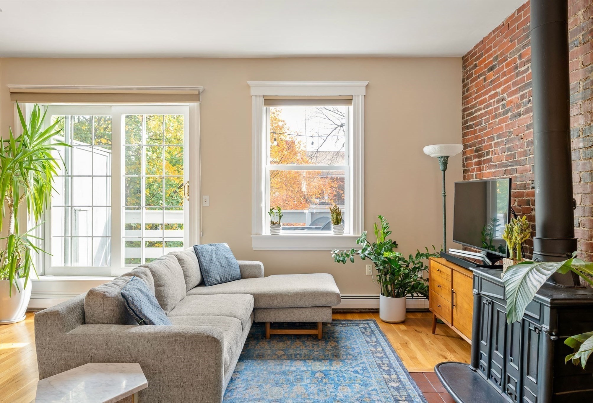 30 Bigelow St Unit B, Cambridge, MA 02139