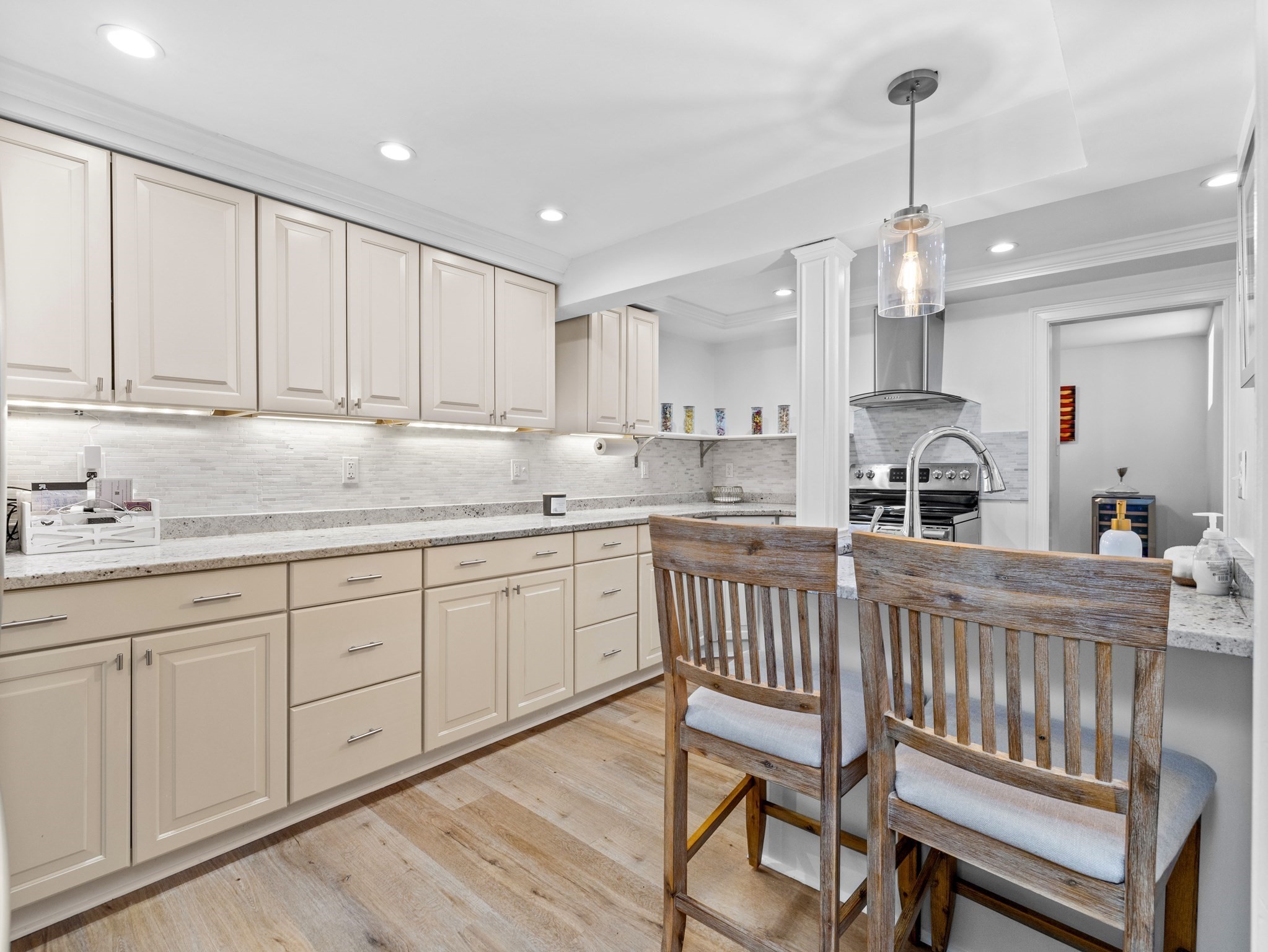 9 Park St Unit 8, Dorchester, Boston, MA 02122