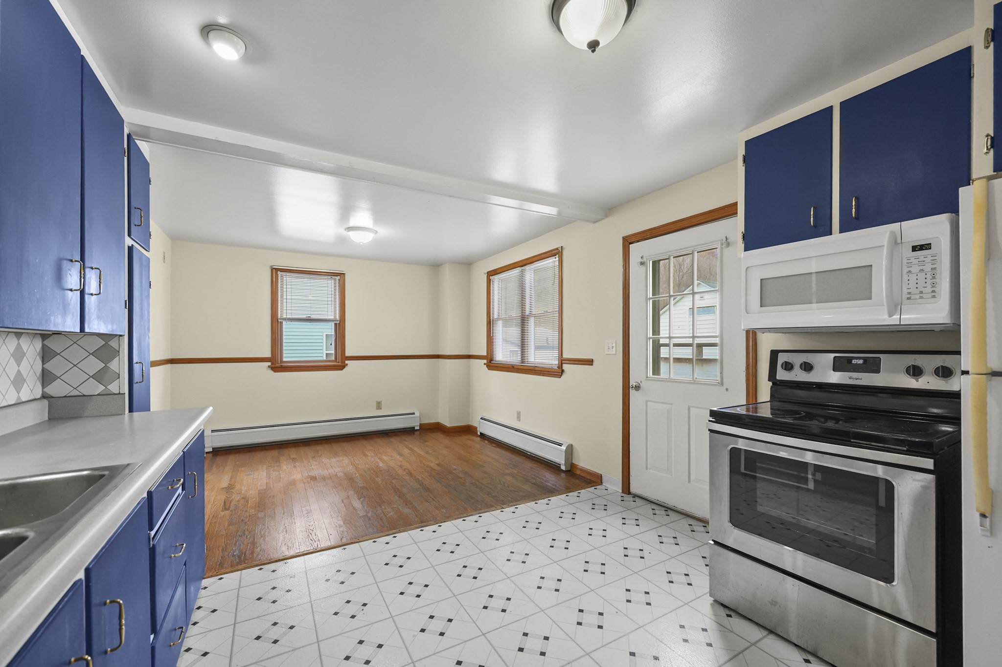 31 Apremont St, Adams, MA 01220 - Image 14
