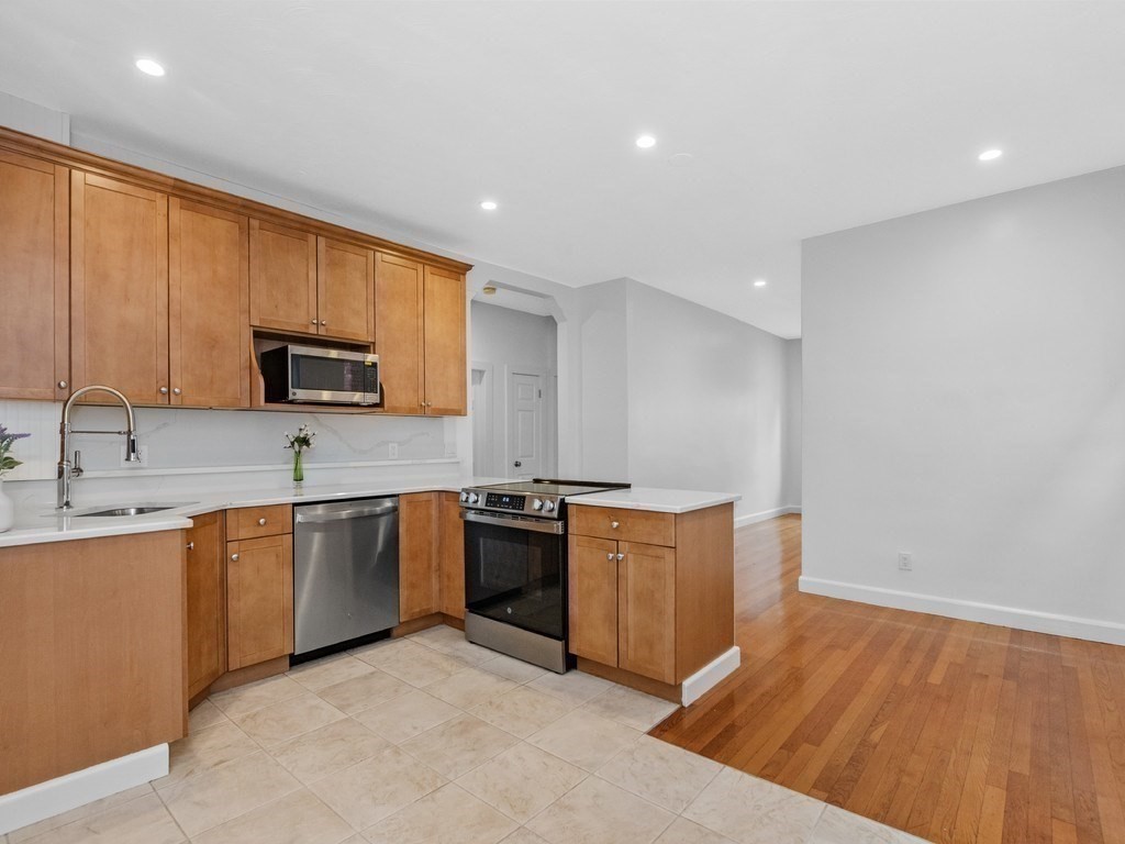 3 Englewood Ave Unit 9, Brookline, MA 02445 - Image 16