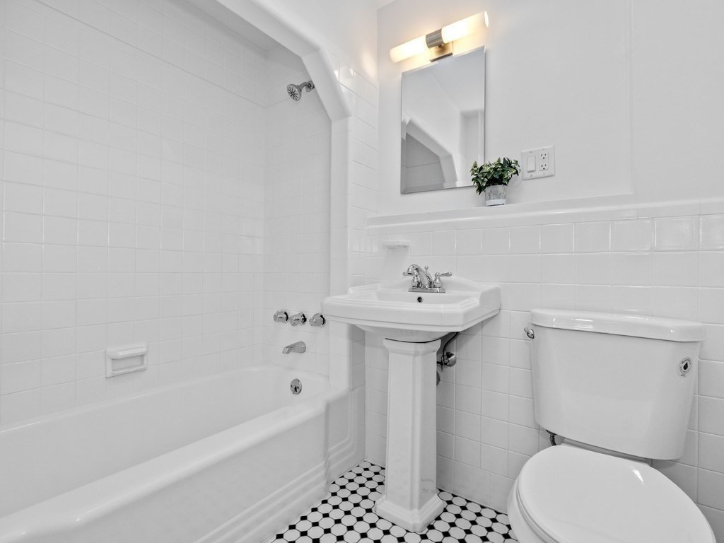 3 Englewood Ave Unit 9, Brookline, MA 02445 - Image 17