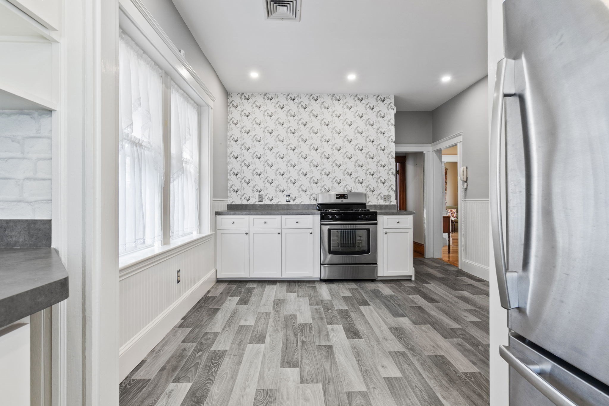 8 Newcastle Rd, Peabody, MA 01960 - Image 21