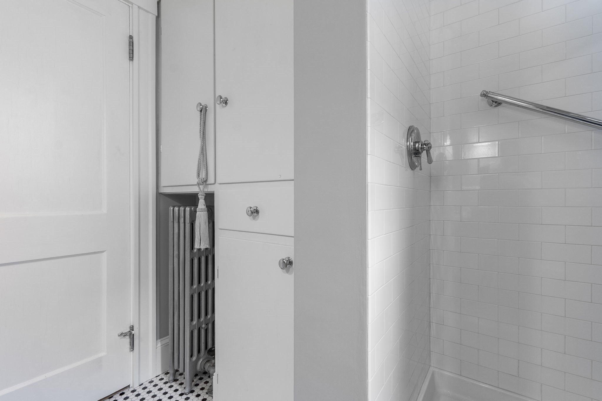 8 Newcastle Rd, Peabody, MA 01960 - Image 32