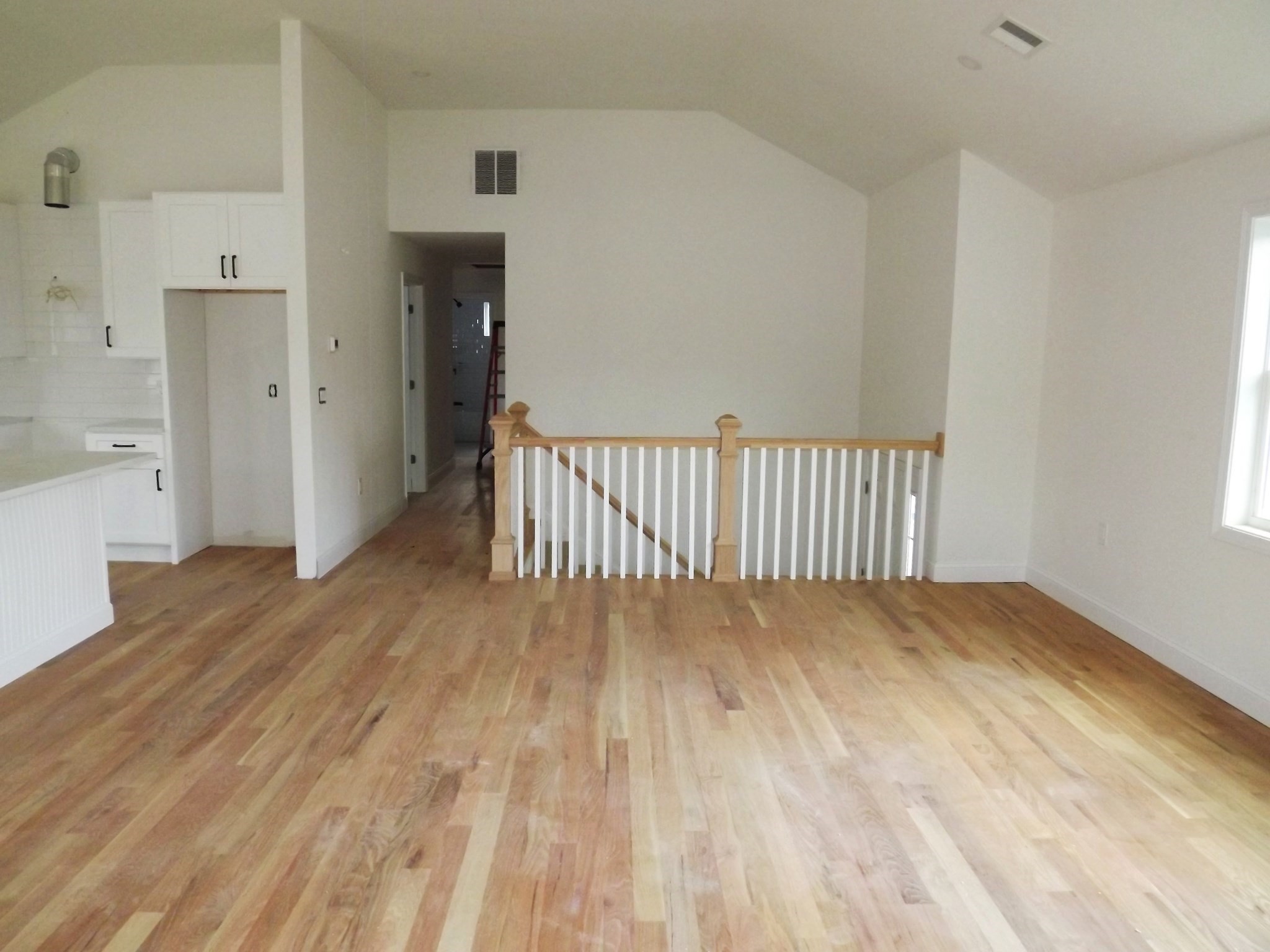 4 W Dudley Rd, Dudley, MA 01571 - Image 13