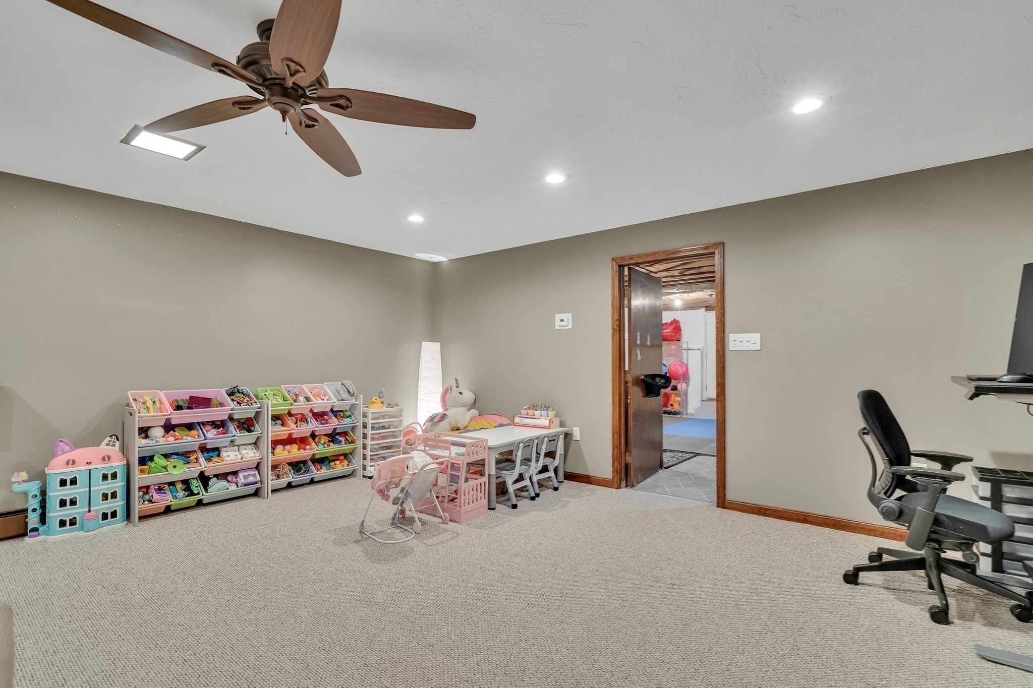 16 Glen Rd, Reading, MA 01867 - Image 21