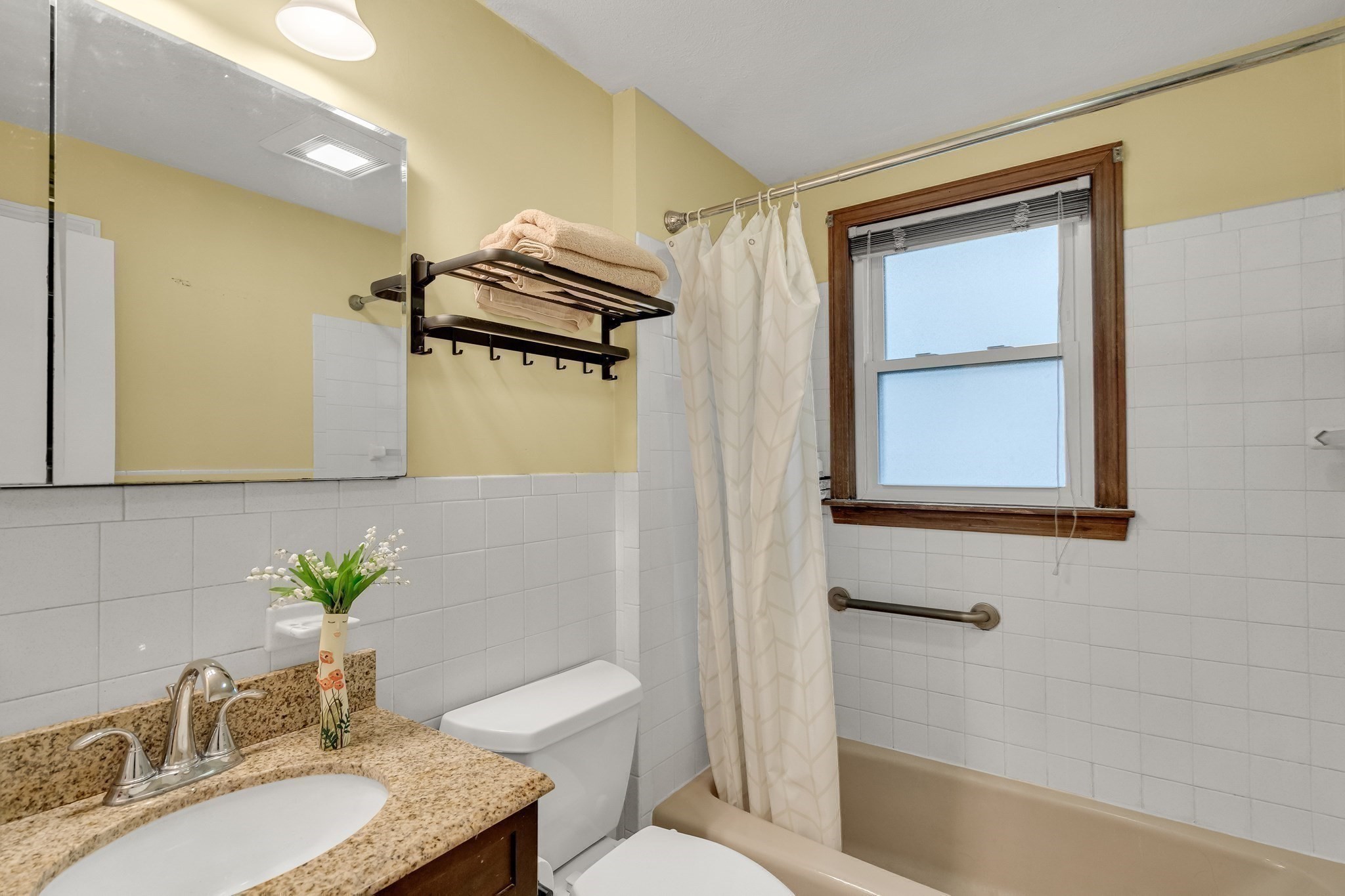 16 Glen Rd, Reading, MA 01867 - Image 9