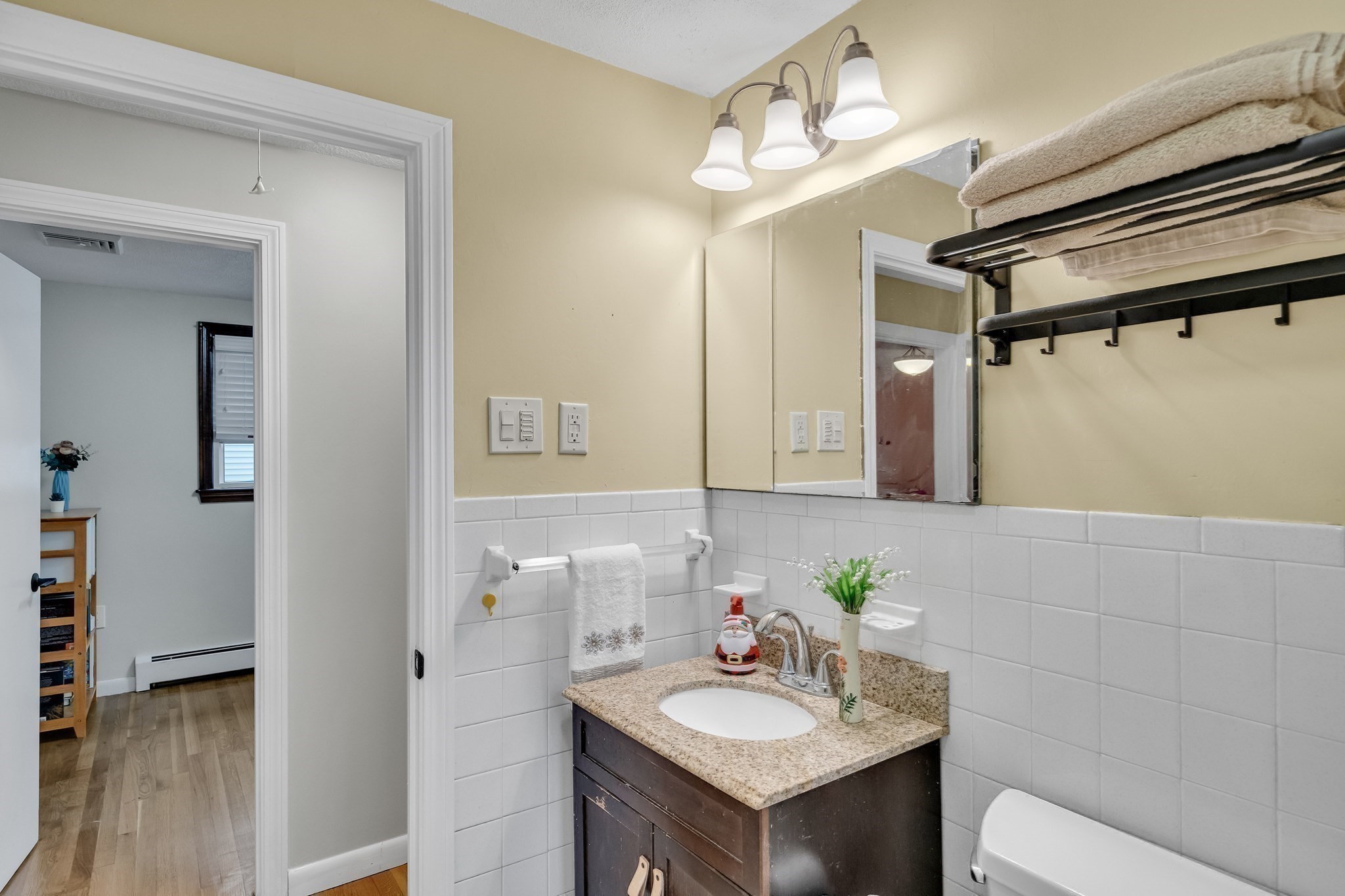 16 Glen Rd, Reading, MA 01867 - Image 10