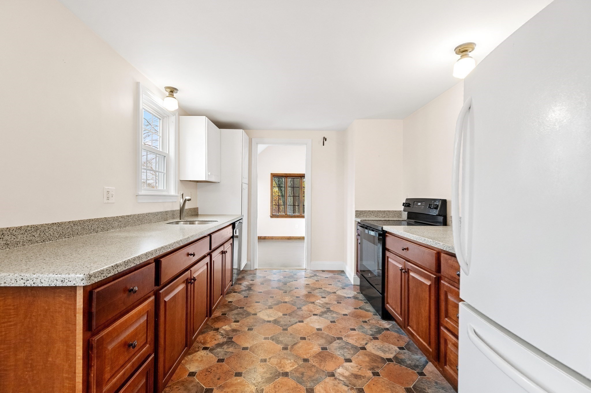 30 Amherst Rd, Marblehead, MA 01945 - Image 14