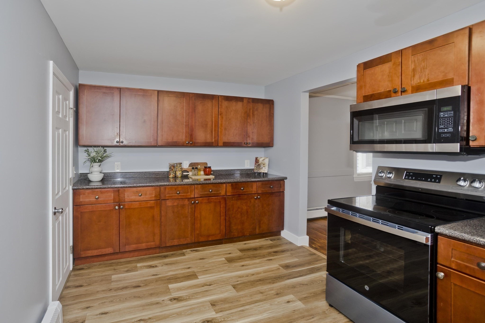 7 Shepard St, Westfield, MA 01085 - Image 3